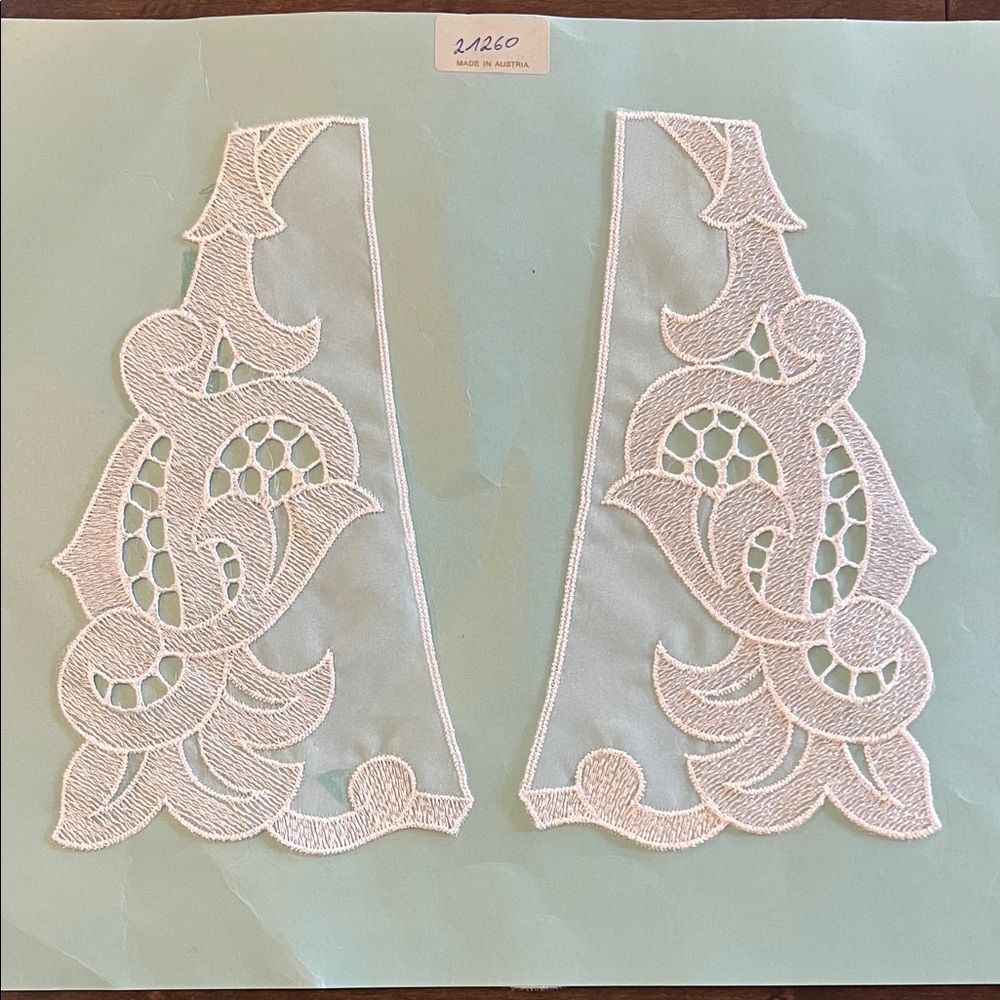 Elegant White Lace Appliques